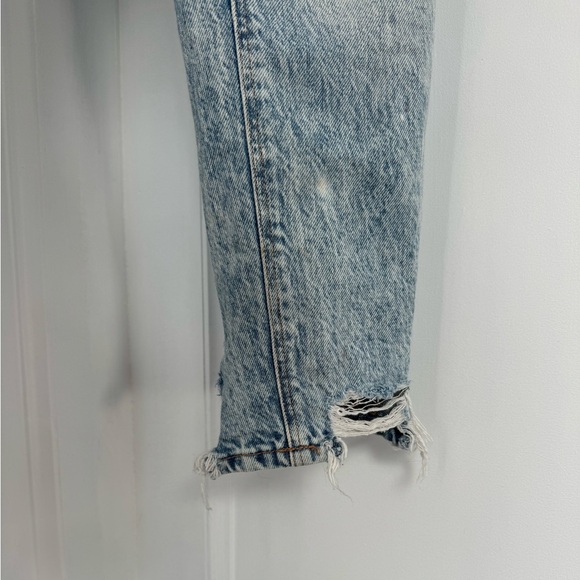 SOLD: AE Mom Jeans - Picture 5 of 14